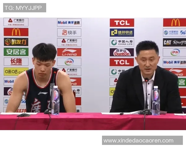 成都网球队的战术控制体系解析与实战应用探讨